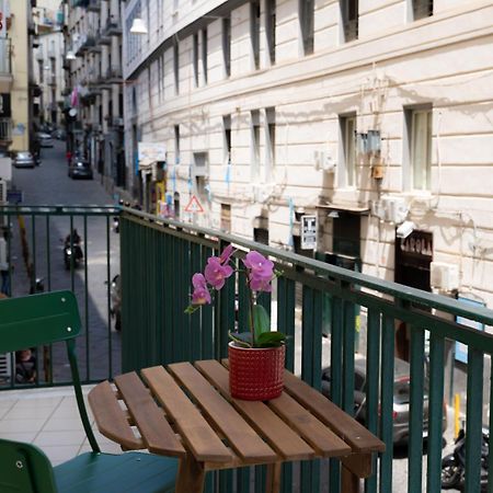ホテル Dimora Cavour ナポリ エクステリア 写真